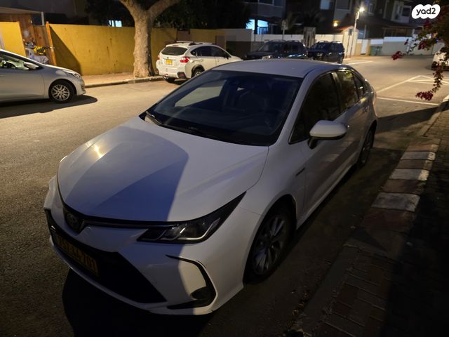 טויוטה קורולה