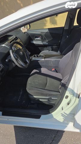 מודעת רכב טויוטה פריוס פלוס