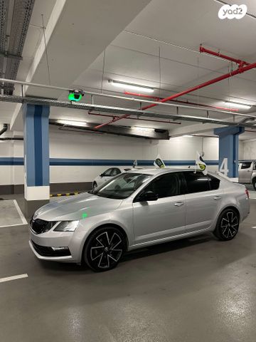 סקודה אוקטביה