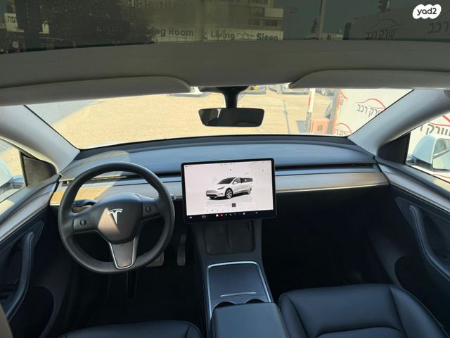 טסלה מודל Y
