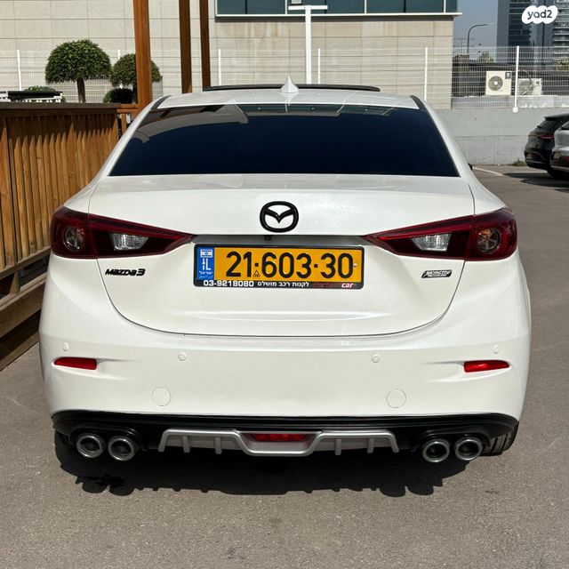 מאזדה 3