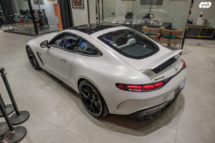 מרצדס-בנץ AMG GT