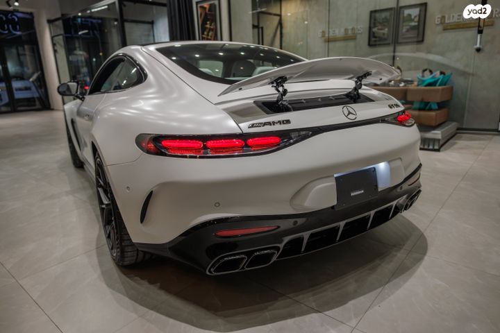 מרצדס-בנץ AMG GT
