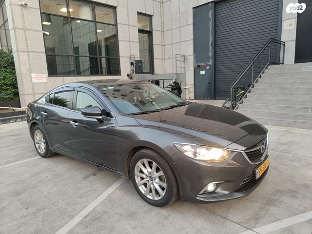 מאזדה 6