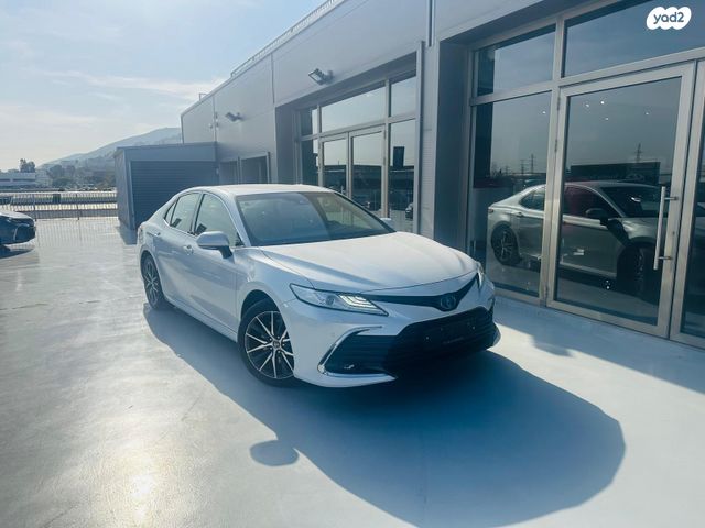 מודעת רכב טויוטה קאמרי