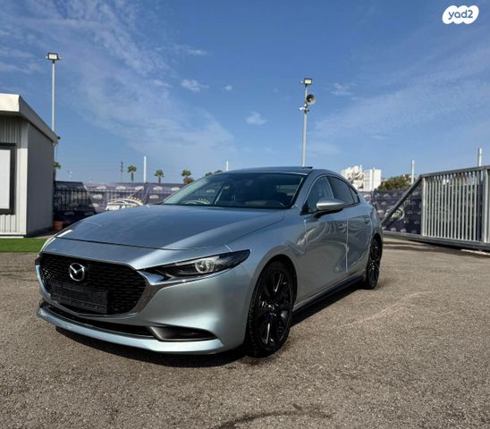 מודעת רכב מאזדה 3