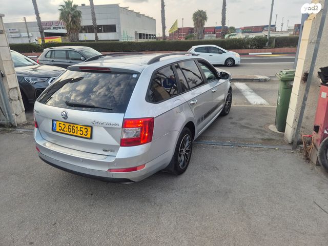 סקודה אוקטביה