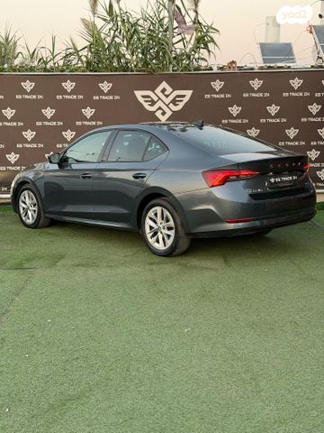 סקודה אוקטביה