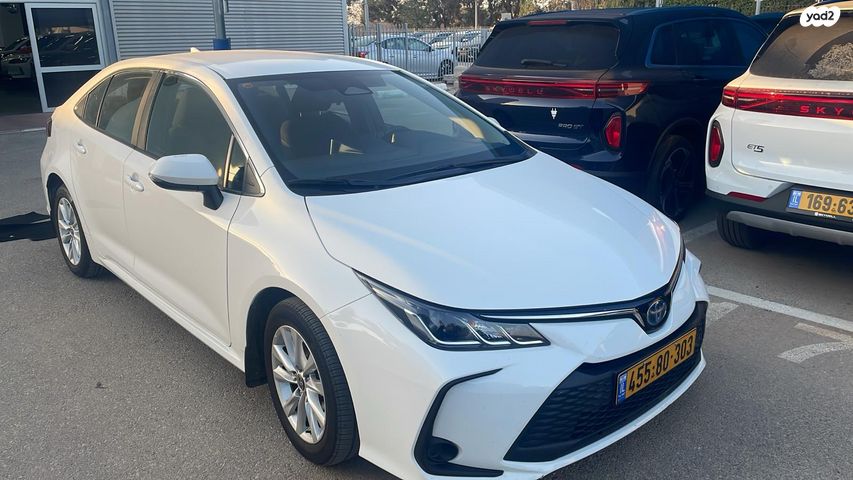 מודעת רכב טויוטה קורולה