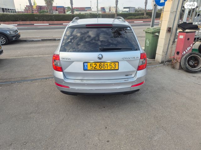 סקודה אוקטביה