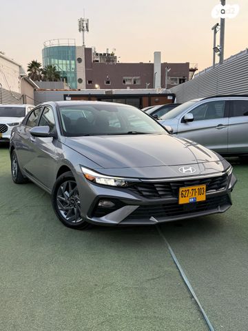 יונדאי אלנטרה