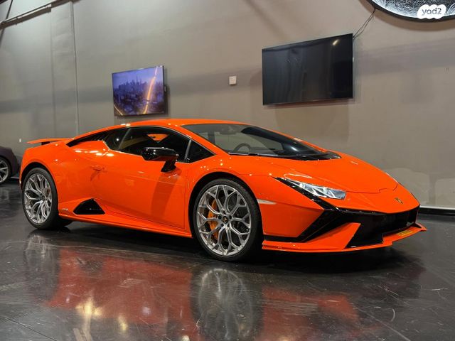 מודעת רכב למבורגיני הורקאן