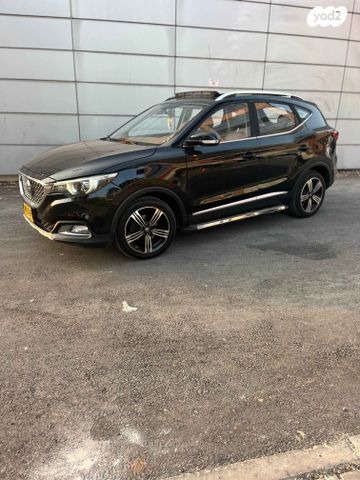 מודעת רכב אם ג'י ZS