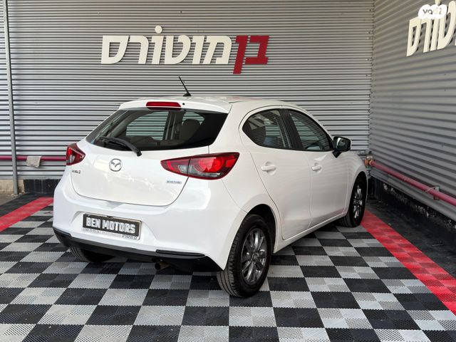 מאזדה 2