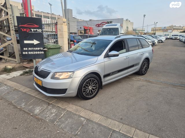 סקודה אוקטביה