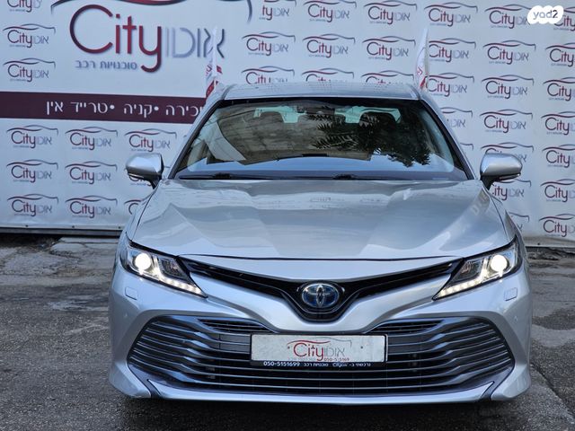 טויוטה קאמרי