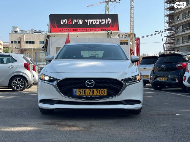 מודעת רכב מאזדה 3