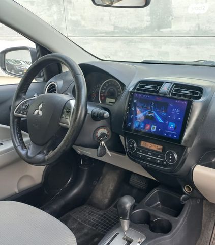 מיצובישי ספייס סטאר