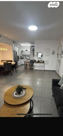 הרב ישעיהו משורר 14