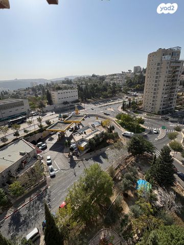 דירה, פסח חברוני 118, קרית היובל, ירושלים