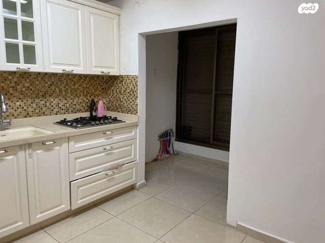 דירה, חלמית 16, עמידר, בת ים