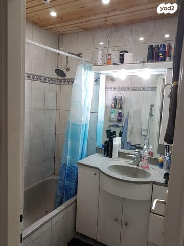 דירה, אצ"ל 28, תל גיבורים, חולון