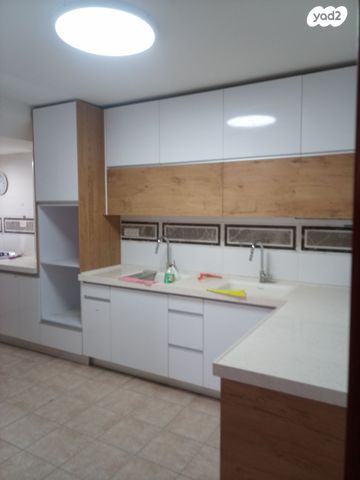 דירה, רבן יוחנן בן זכאי 69, אלעד, אלעד