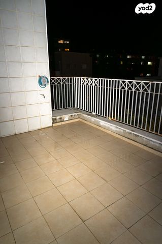 דירה, יעקב אזולאי 13, שאר העיר, חיפה