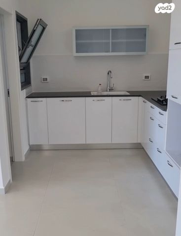 דירה, הנרייטה סאלד 12, כרמי גת, קרית גת