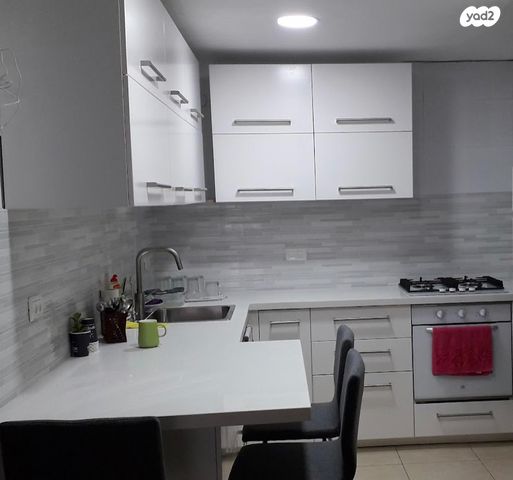 דירה, הרב יצחק הלוי מברדיצ'ב 4, קרית נורדאו, נתניה