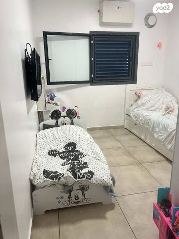 דירה, אורנה פורת 8, הרקפות, ראשון לציון