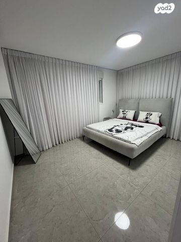 דירה, שונית 1, קרית מנחם בגין, רמלה