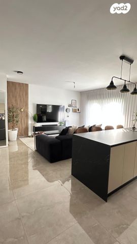 הרב מרדכי אליהו 8