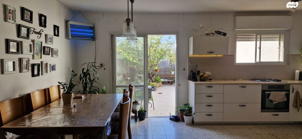 בית פרטי/ קוטג', יהודיה 23, בתרא, קצרין