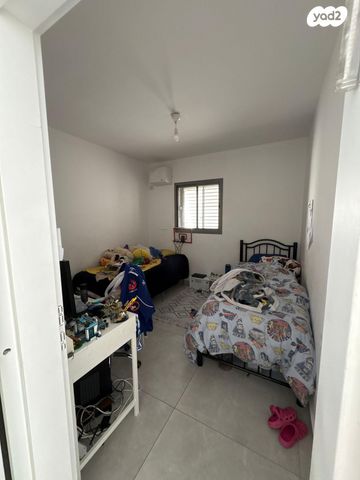 דירה, יונתן 12, נווה שמיר רמת בית שמש ה-1, בית שמש