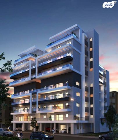 השר שפירא 11