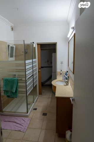 יעקב אזולאי 13