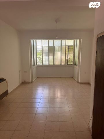 דירה, בר כוכבא 13, אזור תעשיה צפון, בני ברק