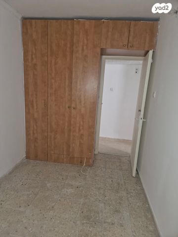 דירה, אצ"ל 28, תל גיבורים, חולון