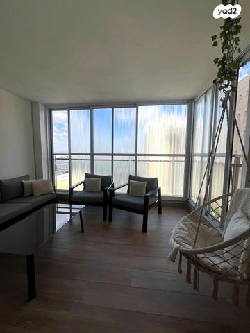 דירה, שונית 1, קרית מנחם בגין, רמלה