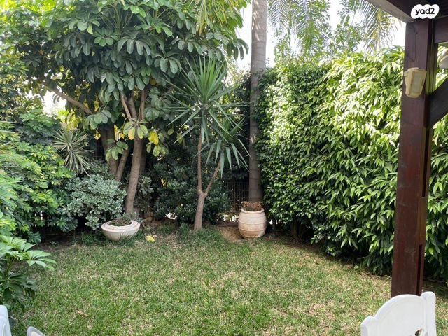 דירת גן, מנשה צלח 20, קרית מנחם בגין, רמלה