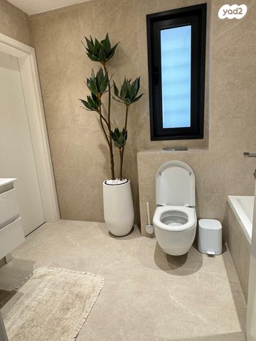 דירת גן, ליבנה 4, יצחק שמיר, נהריה