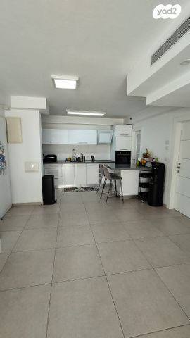 דירה, הכלנית 24, רובע ח', אשדוד