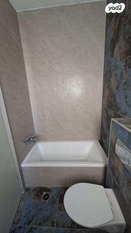 גג/ פנטהאוז, נתן אלבז 30, רובע ו', אשדוד