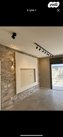 גג/ פנטהאוז, גפן 11, החורש, חריש