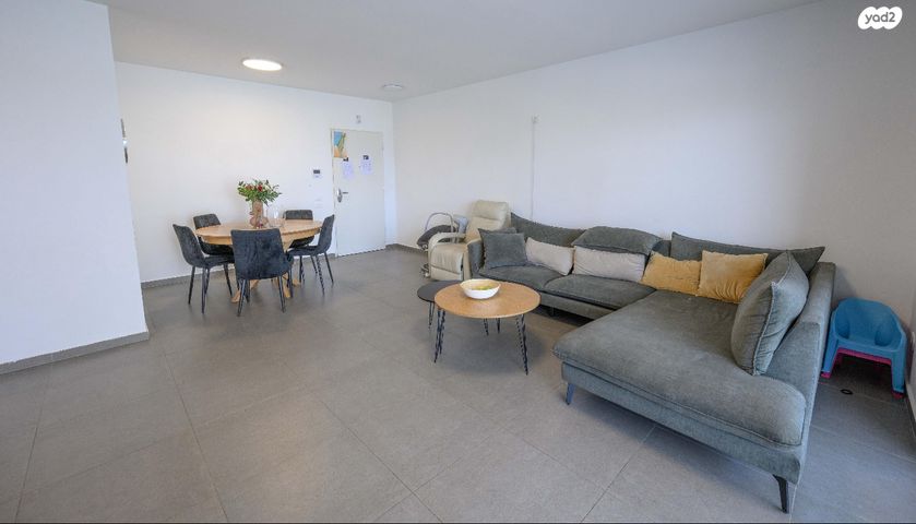 דירה, יצחק נבון 28, מורשת, מודיעין מכבים רעות