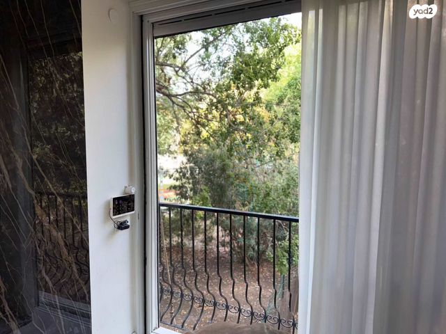 דירה, יצחק שדה 37, המושבה הגרמנית, חיפה