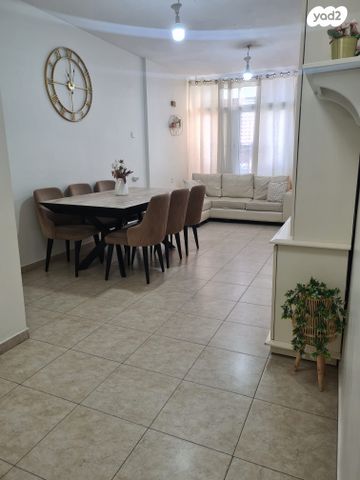 דירה, פלמ"ח 18, פרדס כץ, בני ברק