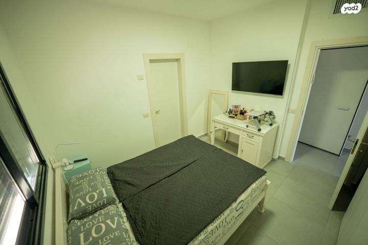 דירה, בזלת 10, שאר העיר, אריאל