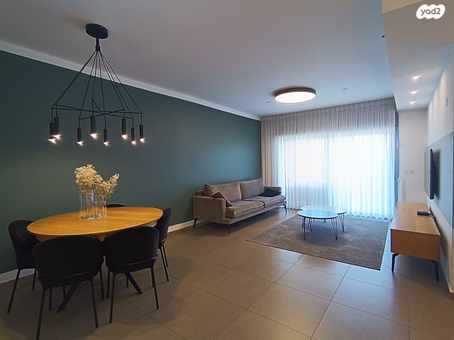 דירה, המפרש 10, נאות רבין, יבנה